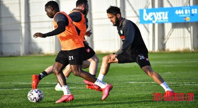 Konyaspor'da Galatasaray maçı hazırlıkları devam ediyor