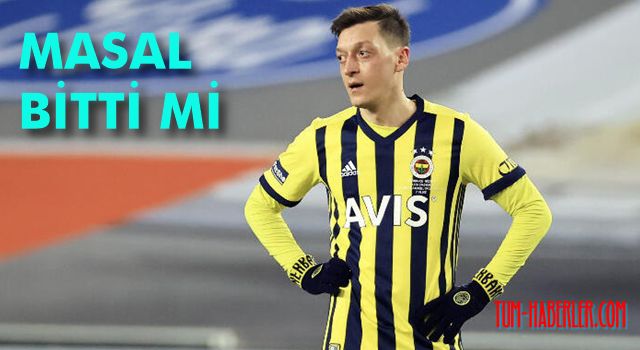 Şansal Büyüka: Mesut Özil'den yedek oyuncu bile olmaz!