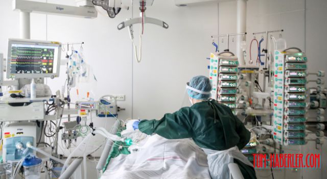 İtalya'da son 24 saatte 5 bin 506 yeni vaka