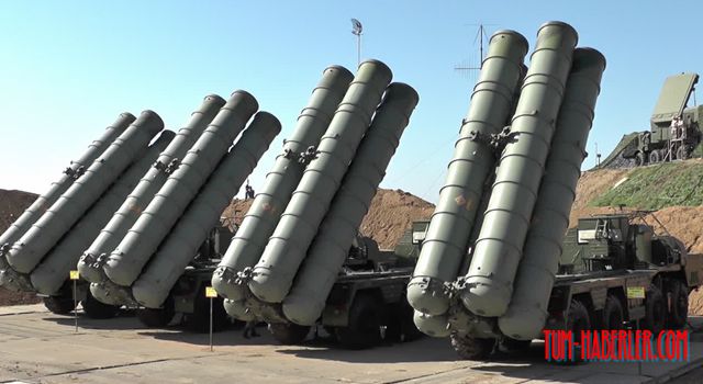 Rusya, Türkiye'deki S-400 uzmanlarının geri gönderildiği iddiasını yalanladı