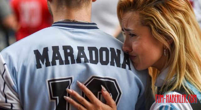 Arjantin Maradona için ağlıyor