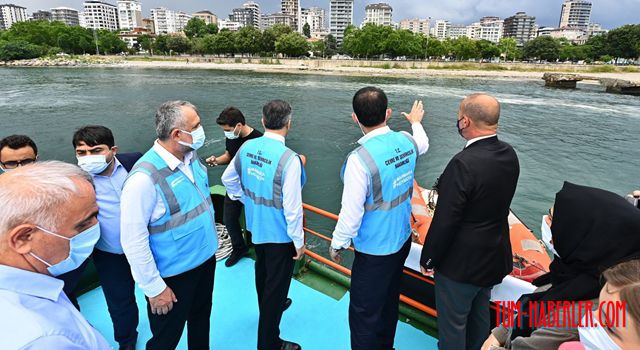 Bakan Kurum: 11 günde 4 bin 202 metre küp müsilaj temizledik