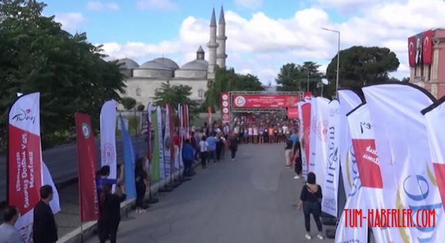 Dostluk Maratonu'nda ipi Mestan Turan göğüsledi