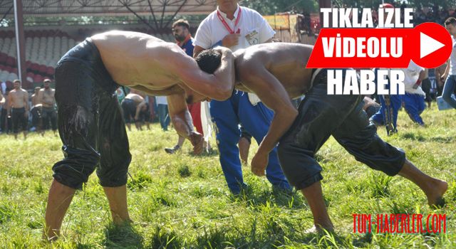 Tarihi Kırkpınar Yağlı Güreşleri ikinci gününde