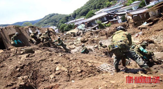 Japonya'yı vuran sel ve heyelanda can kaybı 13'e yükseldi