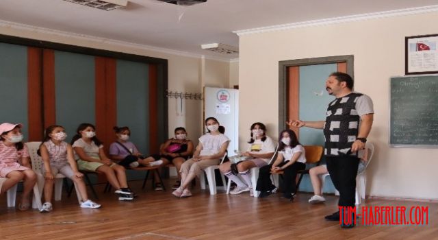 Çocuk Sinema Okulu'nda dersler başladı