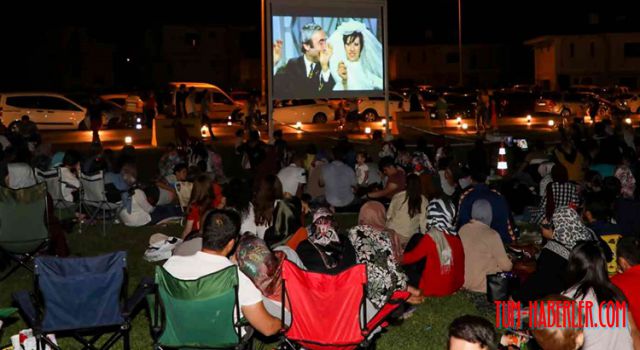 Adalarda açık havada sinema başlıyor!