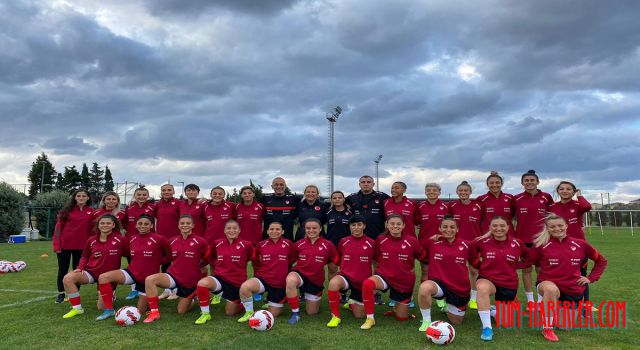 A Milli Kadın Futbol Takımı hazırlıklarına başladı
