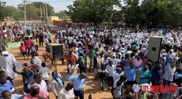 Sudan'da hükümet karşıtı protesto
