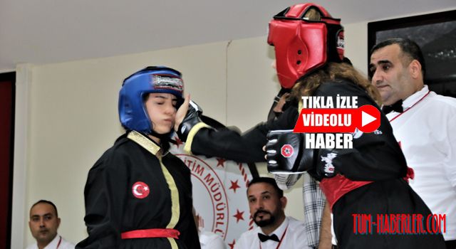 Antalyalı gençler, en iyi Osmanlı tokadı için ter döktü