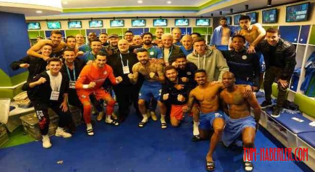 Çaykur Rizespor'dan galibiyet pozu