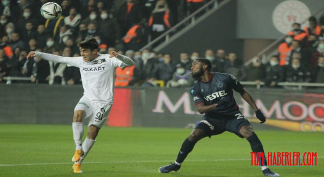 Trabzonspor İzmir'de geriden gelip kazandı