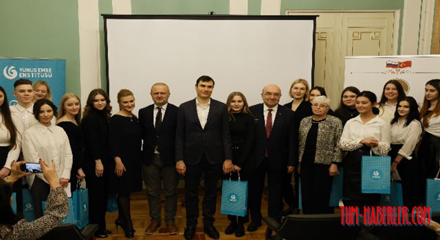 Yunus Emre Enstitüsü'den Moskova'da Nazım Hikmet'in doğum günü kutlaması