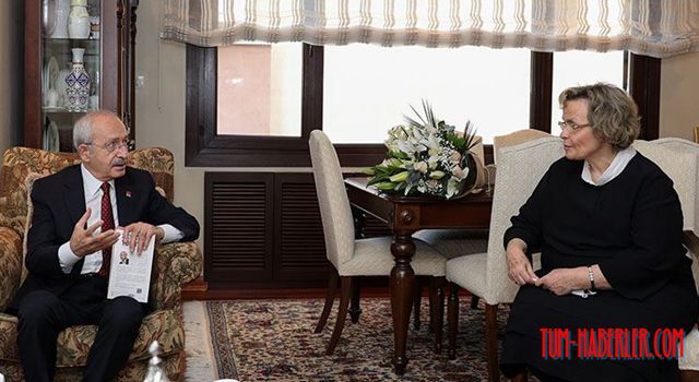Kemal Kılıçdaroğlu Seval Türkeş'i ziyaret etti