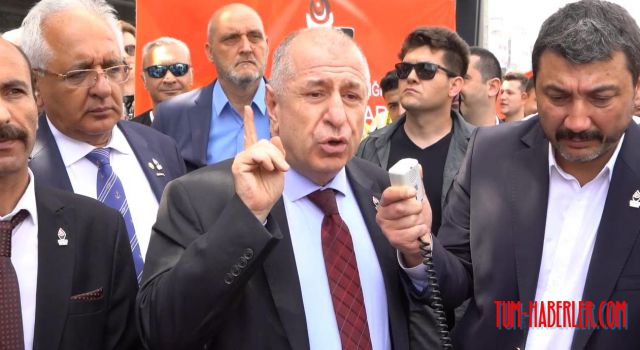 Özdağ, İstanbul Esenyurt Kaymakamlığı’nın önünde basın açıklaması yaptı