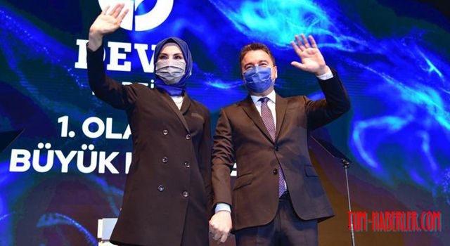 Ali Babacan'dan 5 farklı dilde kutlama mesajı: Sağlıklı ve mutlu yıllar dilerim