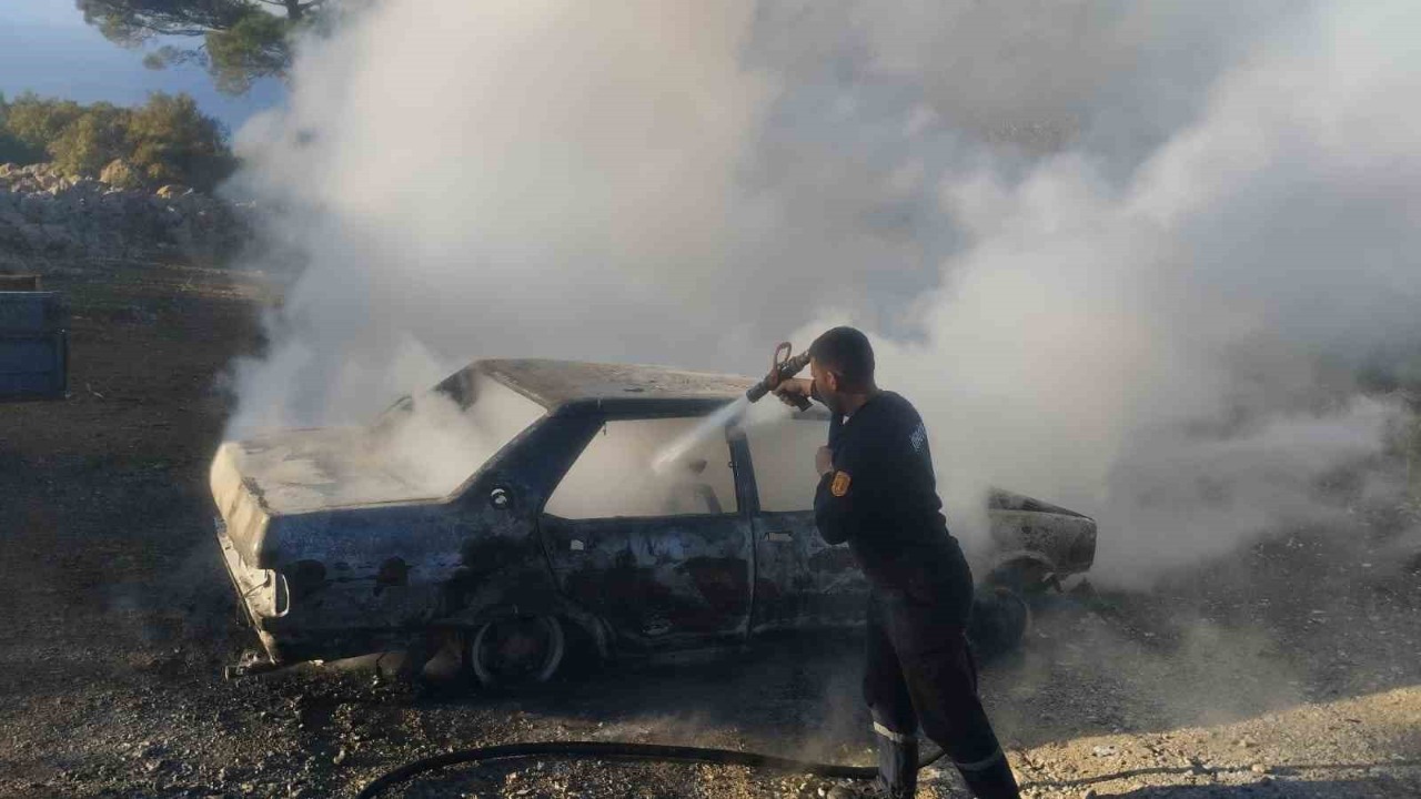 Çanakkale Ayvacık’ta araç yangını