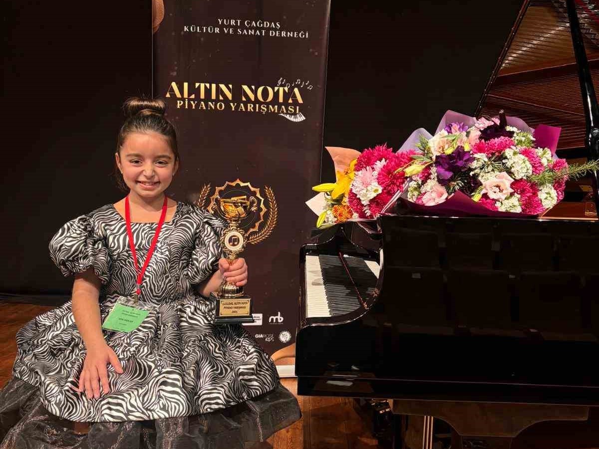 GKV’li Ada Arslan piyanoda Türkiye ikincisi