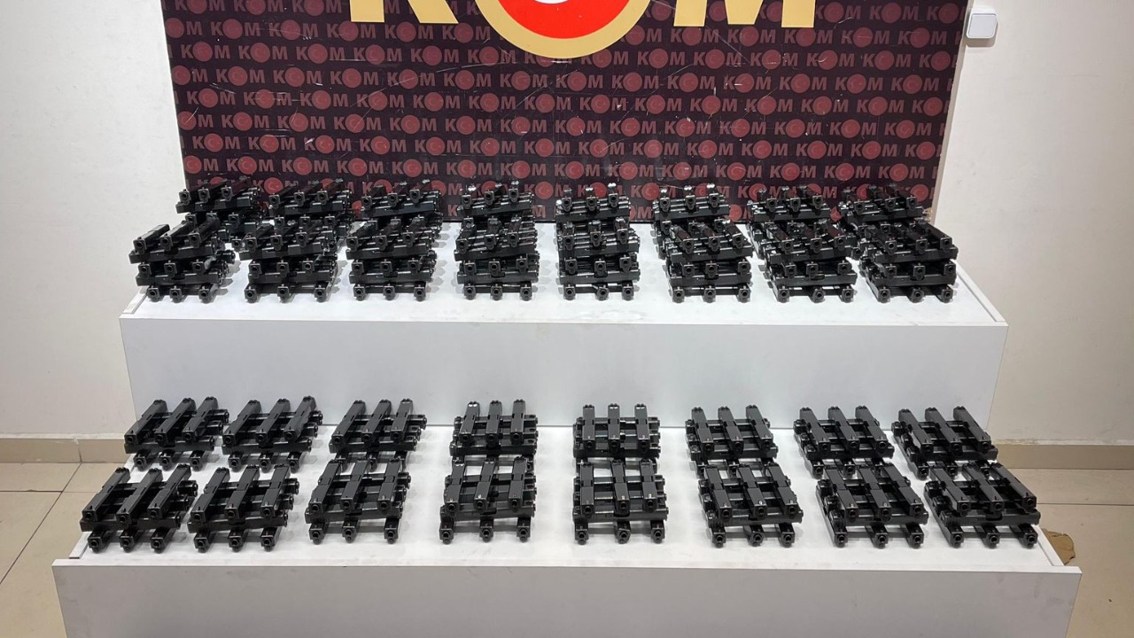 Konya'da silah kaçakçılığı operasyonunda 3 zanlı tutuklandı