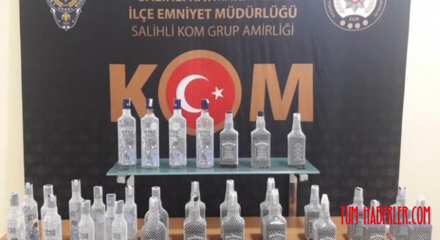 Şüpheli araçtan 31 şişe kaçak içki çıktı